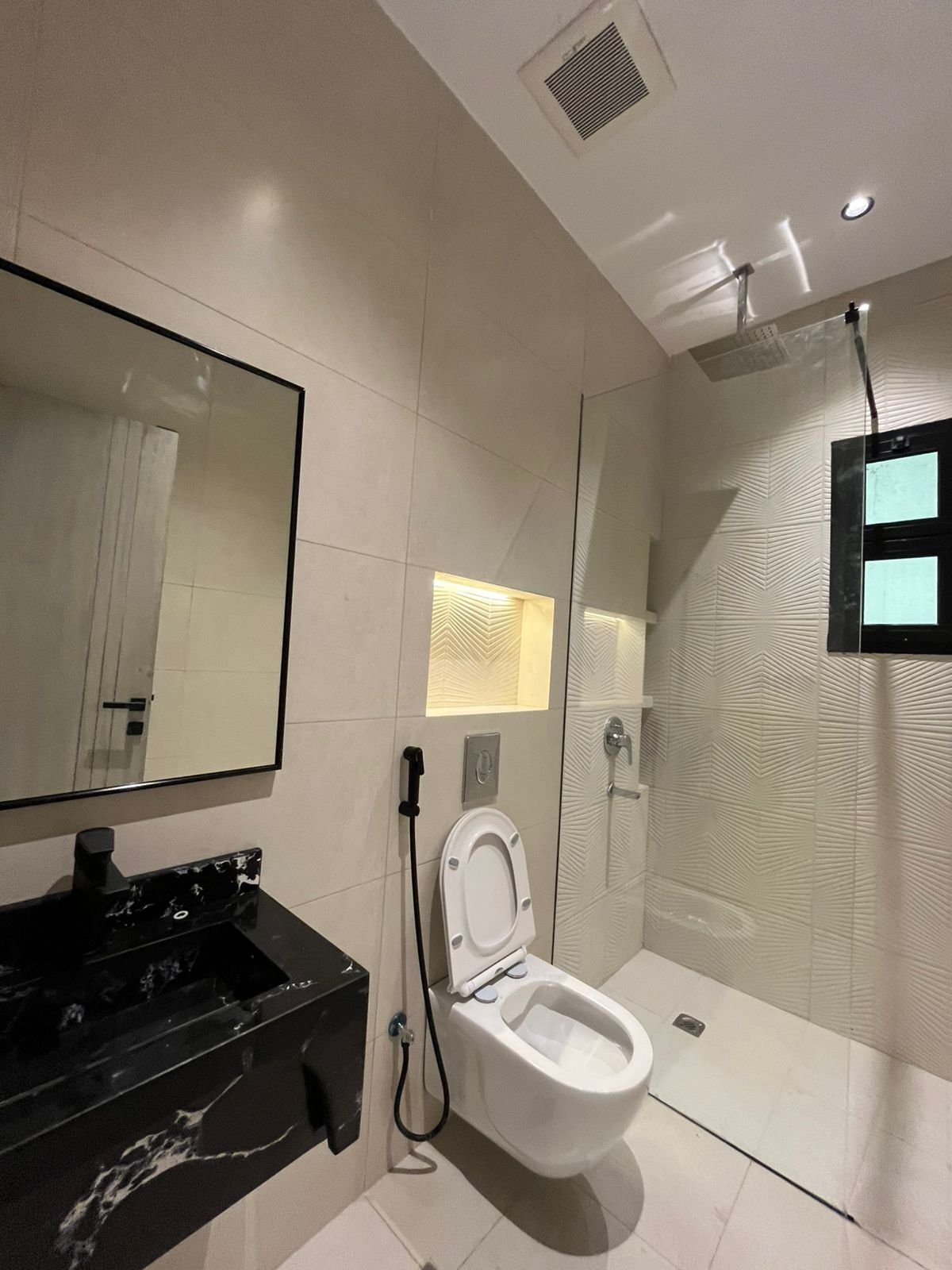 شقق حي السلامة